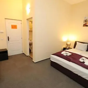 California Hotel Budapešť