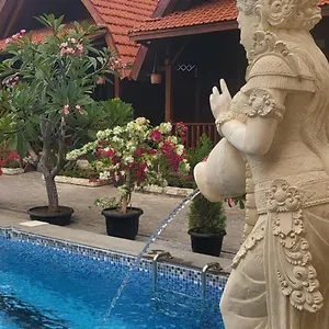 Uli Wood Villa, Bali - Near Gwk Maison d'hôtes Jimbaran